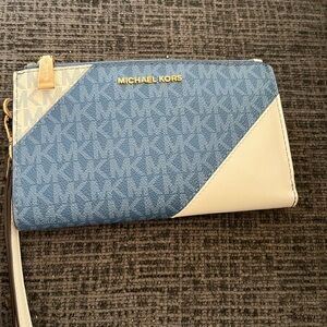 Michael Kors cell phone wallet